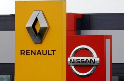 Nissan bán cổ phần trong liên doanh với Renault lấy tiền đầu tư